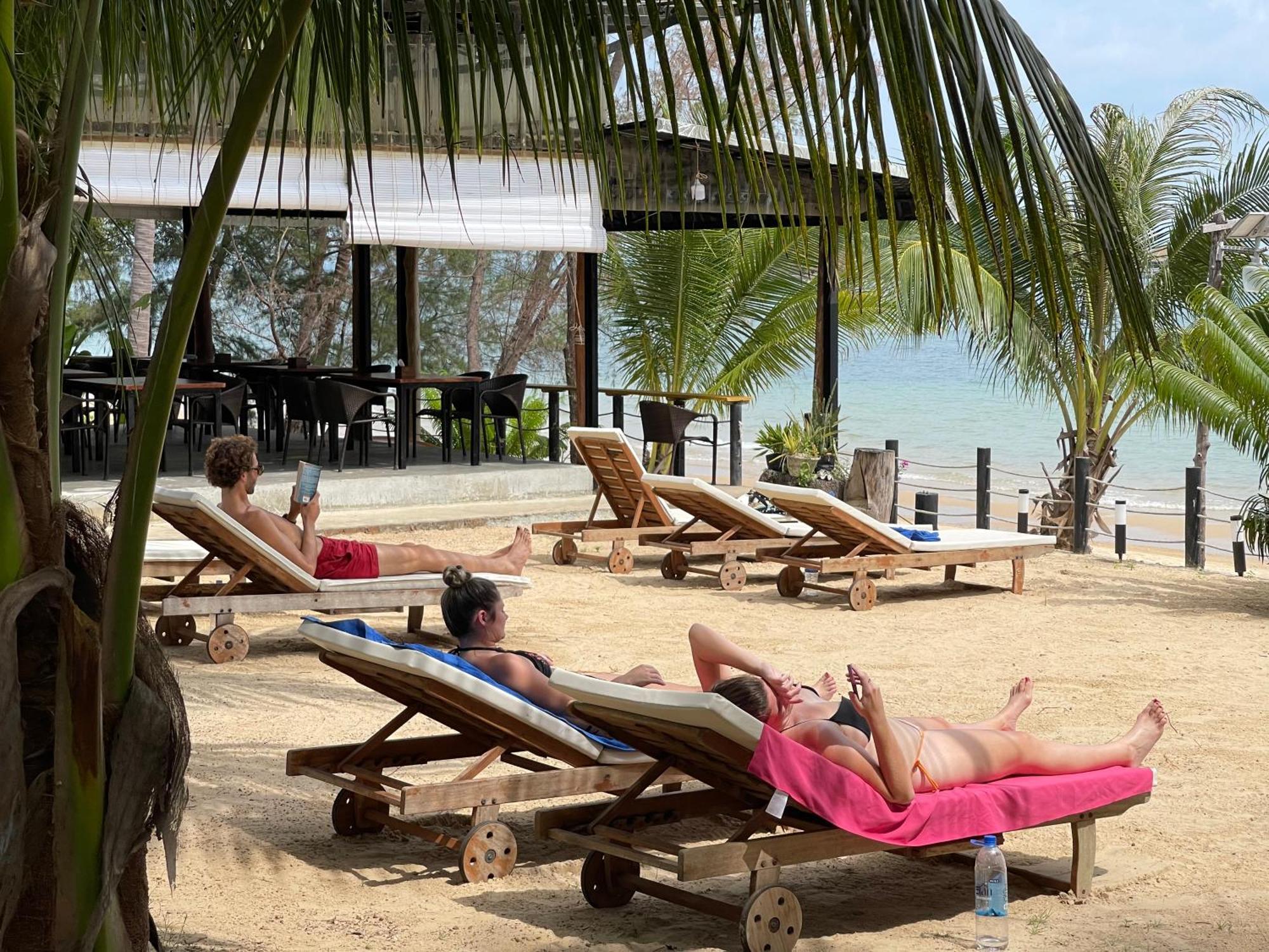 Naroth Beach Bungalow Prek Svay Village Eksteriør bilde
