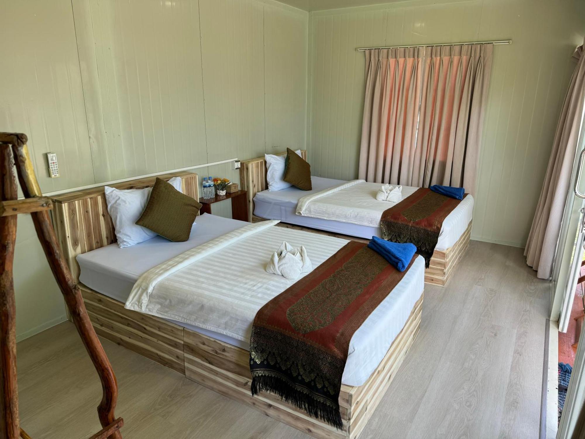 Naroth Beach Bungalow Prek Svay Village Eksteriør bilde