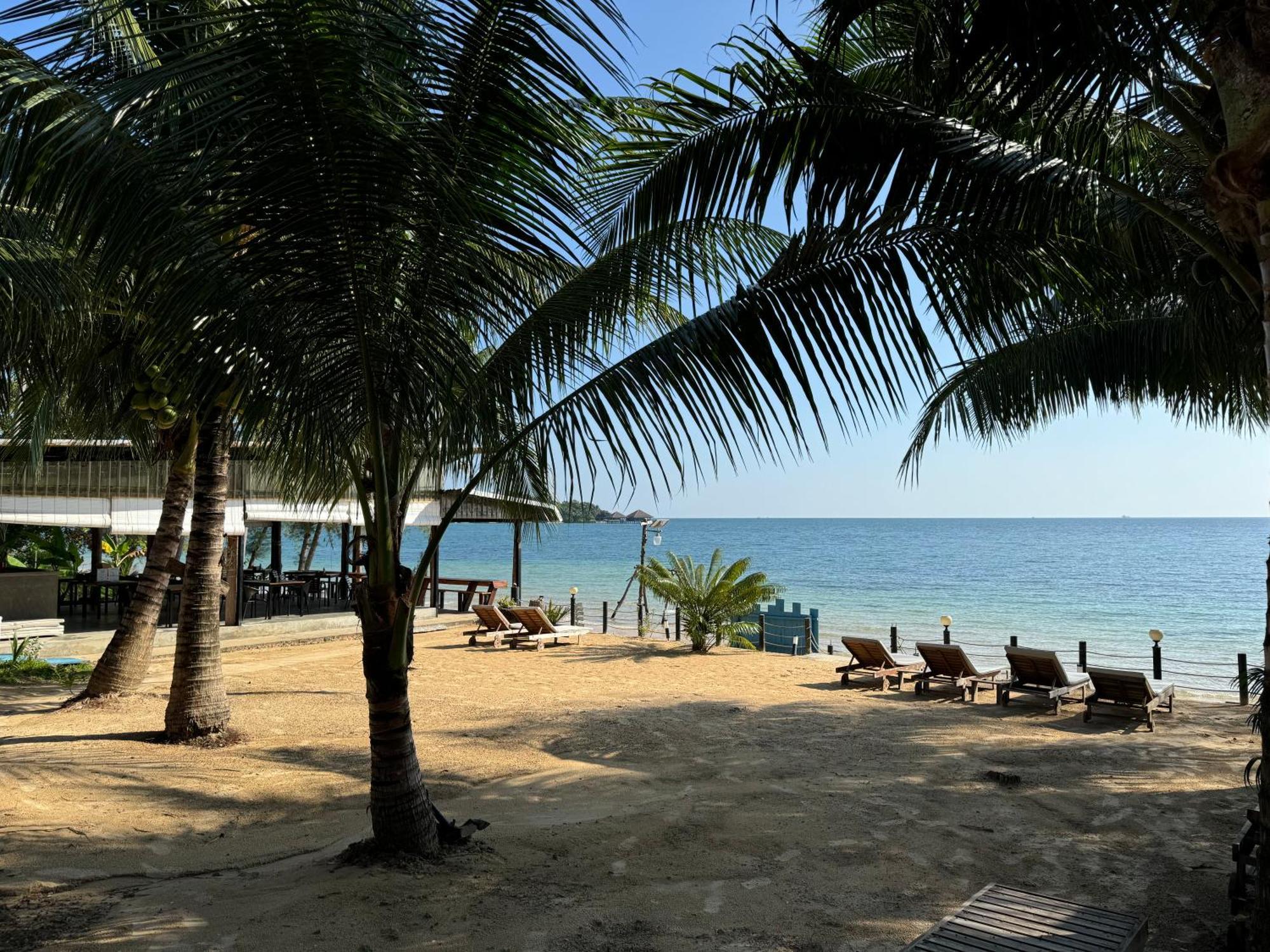 Naroth Beach Bungalow Prek Svay Village Eksteriør bilde